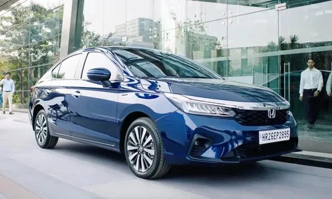 Honda City 2023 ra mắt với 9 phiên bản, giá khởi điểm quy đổi từ 332 triệu đồng