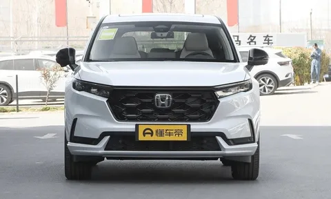 Cận cảnh Honda CR-V e:HEV 2023 vừa ra mắt, "ăn xăng" chỉ 1.6L/100km
