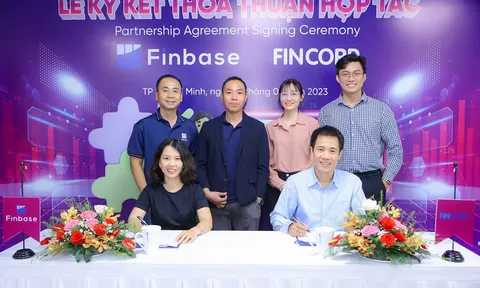 Finbase - công ty thuộc hệ sinh thái Yeah1 “bắt tay” Fincorp mở ra cơ hội đầu tư bền vững cho giới trẻ