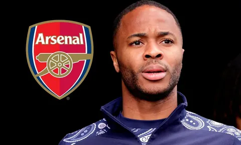 Chelsea tống khứ Sterling sau nửa mùa giải, đối tác bất ngờ nhảy vào cuộc