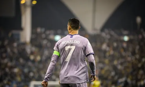 Hạ đẹp Al Nassr, đối thủ còn khiến Ronaldo bất lực vì hành động tái hiện Messi