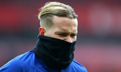 Vừa cập bến, tân binh 100 triệu 'báo hại' Chelsea bằng hành vi gây phẫn nộ