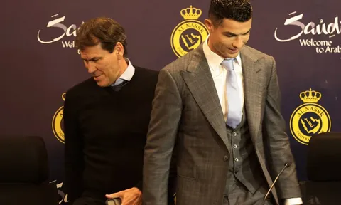 Người hâm mộ Al Nassr công khai chia bè phái vì Cristiano Ronaldo