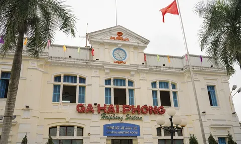 Bỏ túi bí kíp về Hải Phòng thưởng thức food tour, xem diễu hành