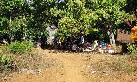 Bình Phước: Vợ phát hiện xác chồng cháy đen trong vườn tiêu