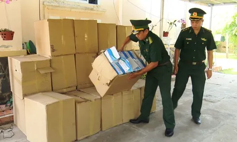 Bắt vụ xuất lậu 50.000 chiếc khẩu trang y tế qua biên giới Campuchia