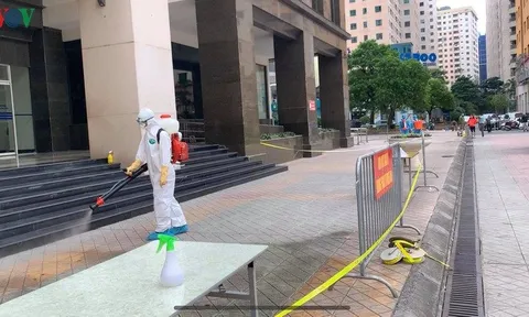 Khai báo y tế gian dối: Chưa ai bị khởi tố thì còn chưa biết sợ!
