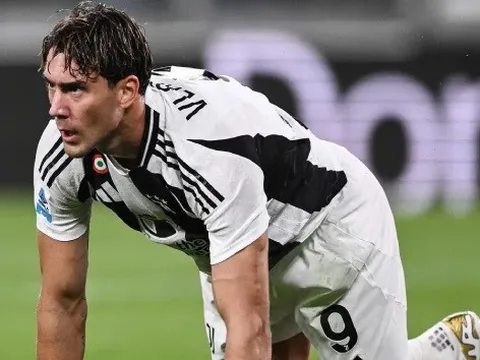 Dusan Vlahovic vừa tự đẩy mình khỏi Juventus