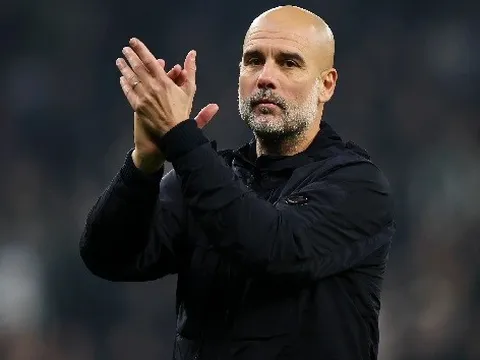 Pep đón liền 4 cú hích trước đại chiến Tottenham