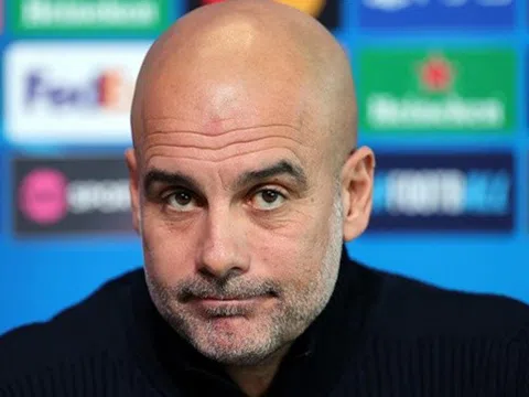 Pep thừa nhận suy nghĩ rời Man City trước quyết định gia hạn