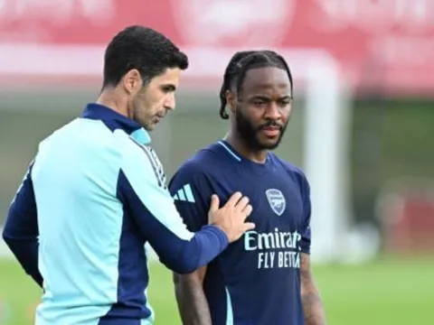 Sterling bắt đầu chán ngán Arteta và Arsenal?