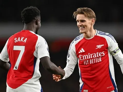 Tại sao hy vọng giành chức vô địch của Arsenal phụ thuộc vào Odegaard và Saka?