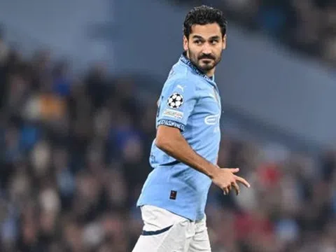 Gundogan bất lực với phong độ của Man City