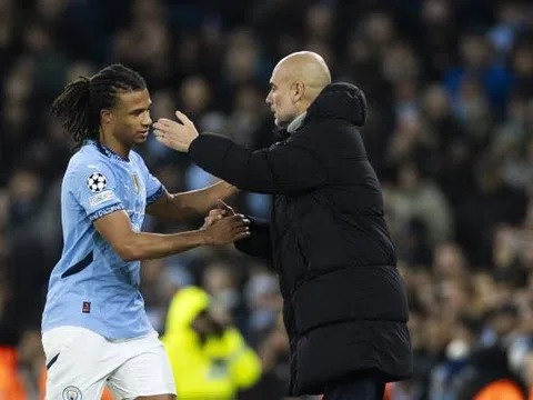 Nathan Ake: "Đó là điều duy nhất Man City có thể làm lúc này"