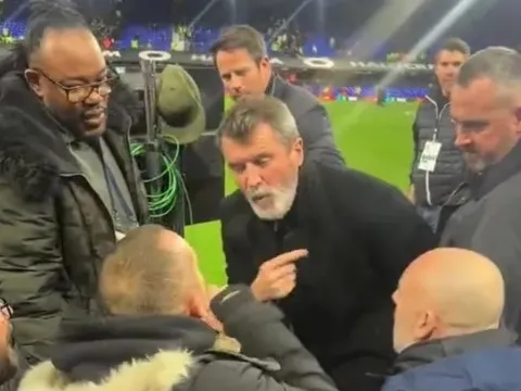 Sky Sports tăng cường bảo vệ cho Roy Keane sau sự cố ở trận M.U đấu Ipswich