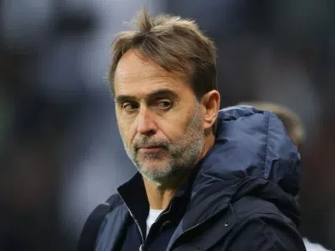 Tương lai Julen Lopetegui bị đe doạ sau trận thua thảm Arsenal