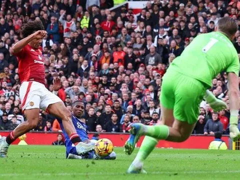 4 yếu tố giúp Man United nhấn chìm Everton