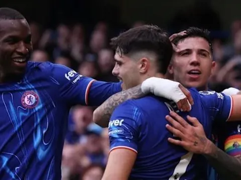 Sự đáng sợ của Chelsea: Đội bóng đang lầm lũi tiến bước