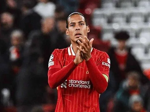 Van Dijk khẳng định Liverpool chưa được phép nghĩ về chức vô địch