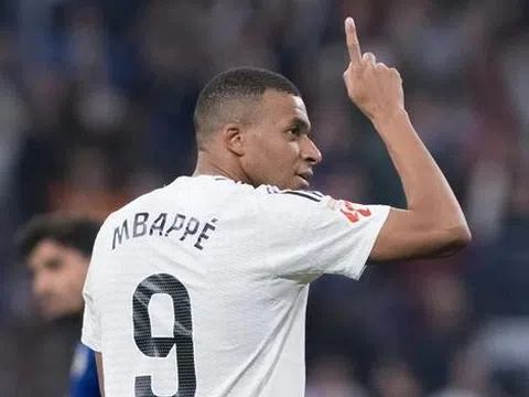 PSG đối mặt với khó khăn tài chính sau khi Mbappe ra đi