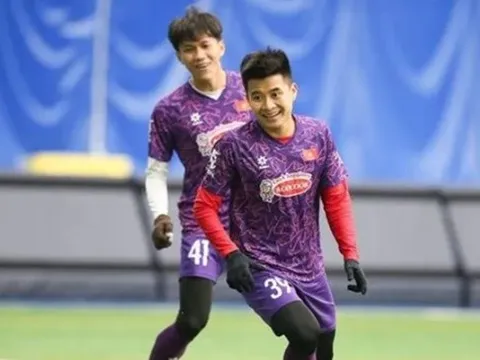 Chờ tài thao lược của HLV Kim Sang-sik