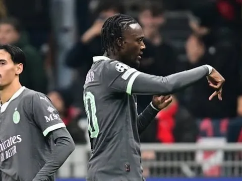 AC Milan đánh bại Sao Đỏ Belgrade nhờ bàn thắng phút cuối của Abraham