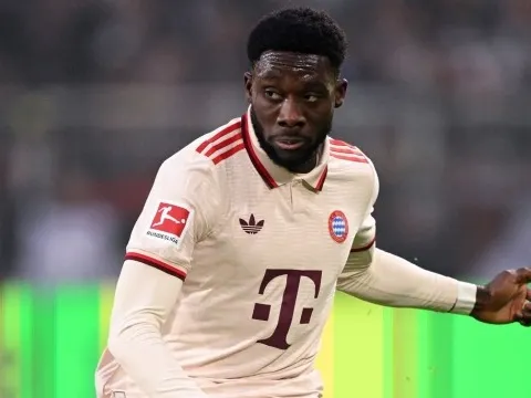Thương vụ chuyển nhượng Alphonso Davies: Real chần chừ, Bayern chiếm ưu thế