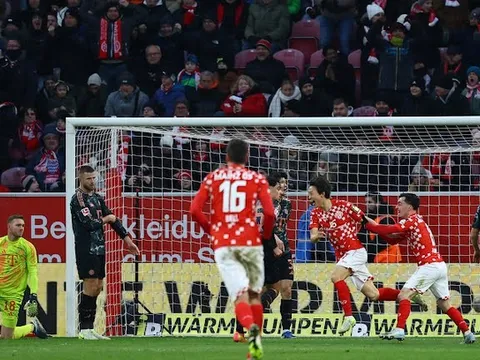 Lee Jae-sung lập cú đúp, Bayern thua sốc Mainz