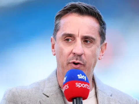 Gary Neville phát hiện điểm tương đồng giữa Amad và Rooney