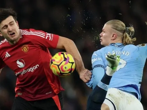 Bất ngờ với Harry Maguire