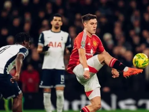 5 điểm nhấn Tottenham 4-3 Man Utd: Sai lầm cá nhân; Lối chơi biến ảo