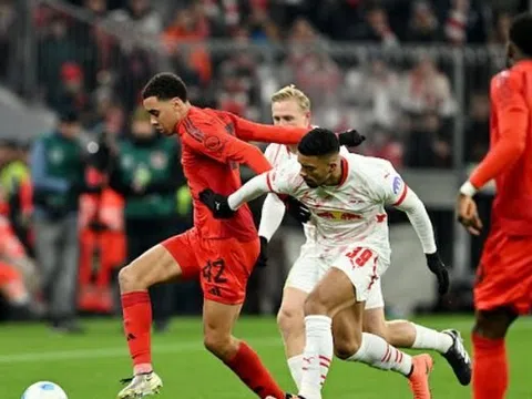 Bayern Munich hủy diệt RB Leipzig tại Allianz Arena