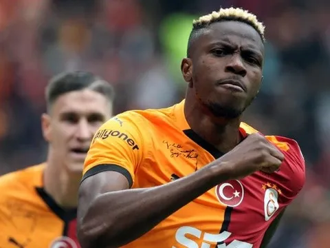 Chuyển nhượng tối 22/12: Amorim chấm Osimhen; Chelsea chi đậm vì Gregor Kobel
