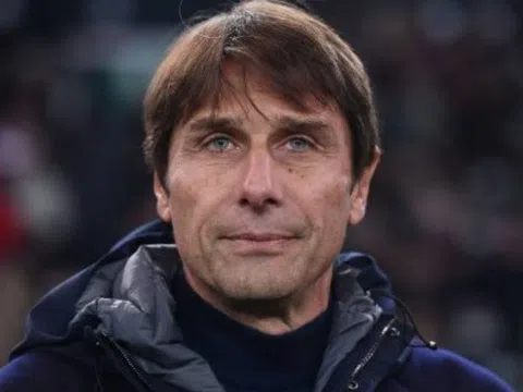 Conte thanh lọc lực lượng, Napoli lên kế hoạch mua sao Juventus