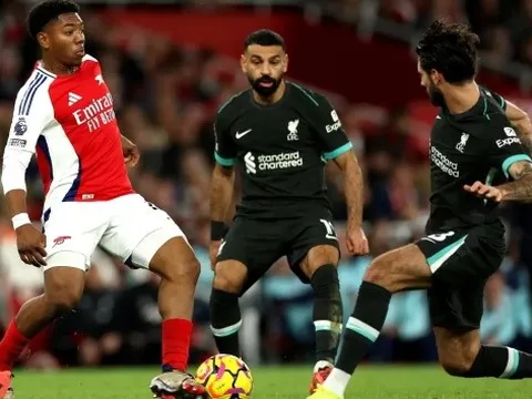 Arsenal nhận cảnh báo sau màn hủy diệt Tottenham của Liverpool
