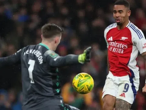 Sao Arsenal lọt đề cử Cầu thủ hay nhất EFL Cup vòng tứ kết