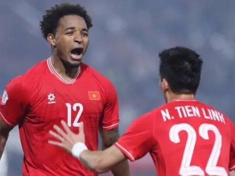 Fanpage FIFA bất ngờ 'trêu' Tiến Linh, hát về Xuân Son