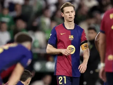 Tương lai của Frenkie De Jong ở Barca được ấn định