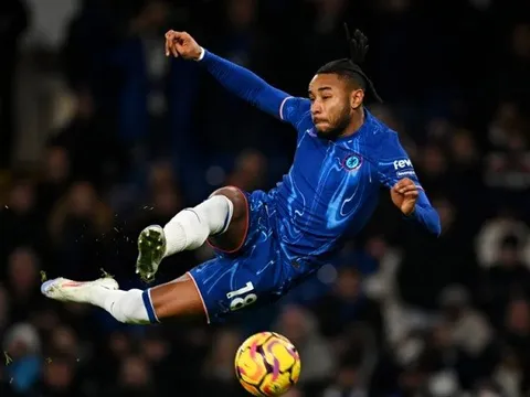 Jason Cundy lo ngại cầu thủ Pochettino mang về sắp rời Chelsea