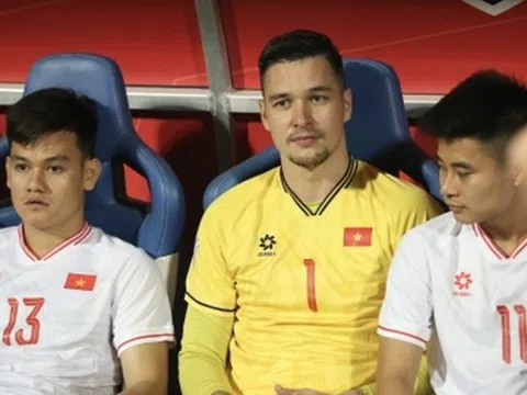 Niềm tin Của HLV Kim Sang Sik ở AFF Cup 2024: Đình Triệu vượt mặt Nguyễn Filip