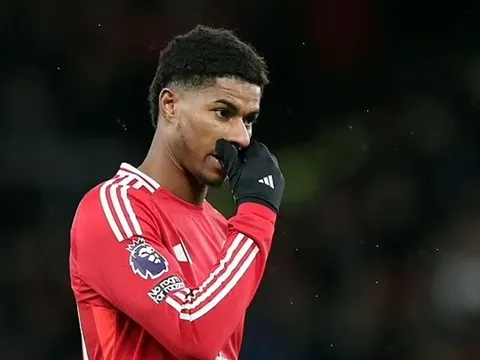 Rashford lỡ trận Liverpool vì bị ốm