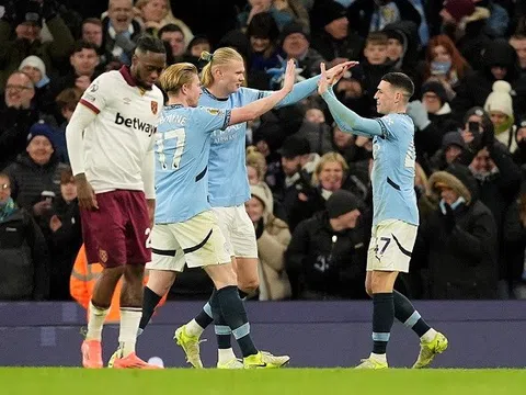 Man City khởi đầu năm mới tưng bừng, hủy diệt West Ham 4-1