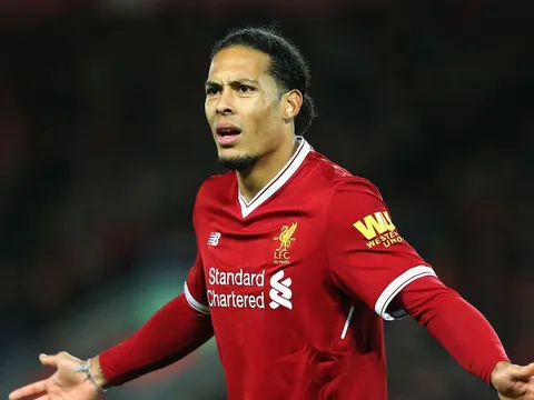 Van Dijk: "Lười biếng, thật không thể chấp nhận"
