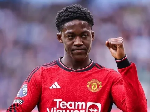 Man United có kế hoạch choáng váng với Kobbie Mainoo