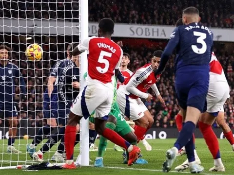 Nhìn từ thất bại Ngoại hạng Anh, Amorim cần thực hiện thay đổi quan trọng trước Arsenal