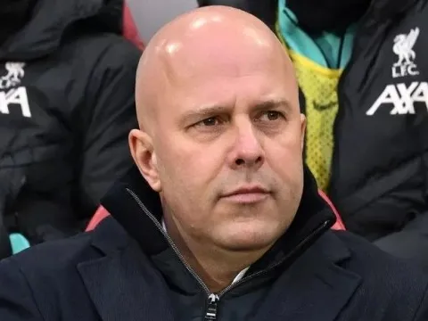 Arne Slot: "Cầu thủ Liverpool đã chứng minh tôi sai"