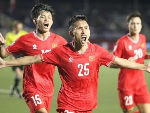 Doãn Ngọc Tân tiết lộ bài học quý giá từ HLV Kim Sang-sik tại AFF Cup 2024