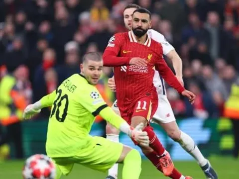 Arne Slot dùng một từ để miêu tả Mohamed Salah