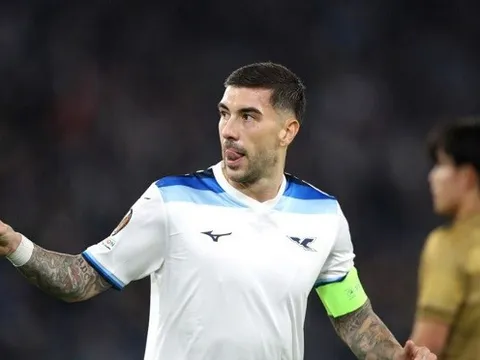 Baroni mang đến tư duy chiến đấu mới cho Lazio ở Europa League