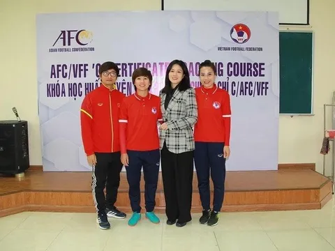 Từ chối đến Bồ Đào Nha, Quả bóng vàng Việt Nam có hướng đi mới